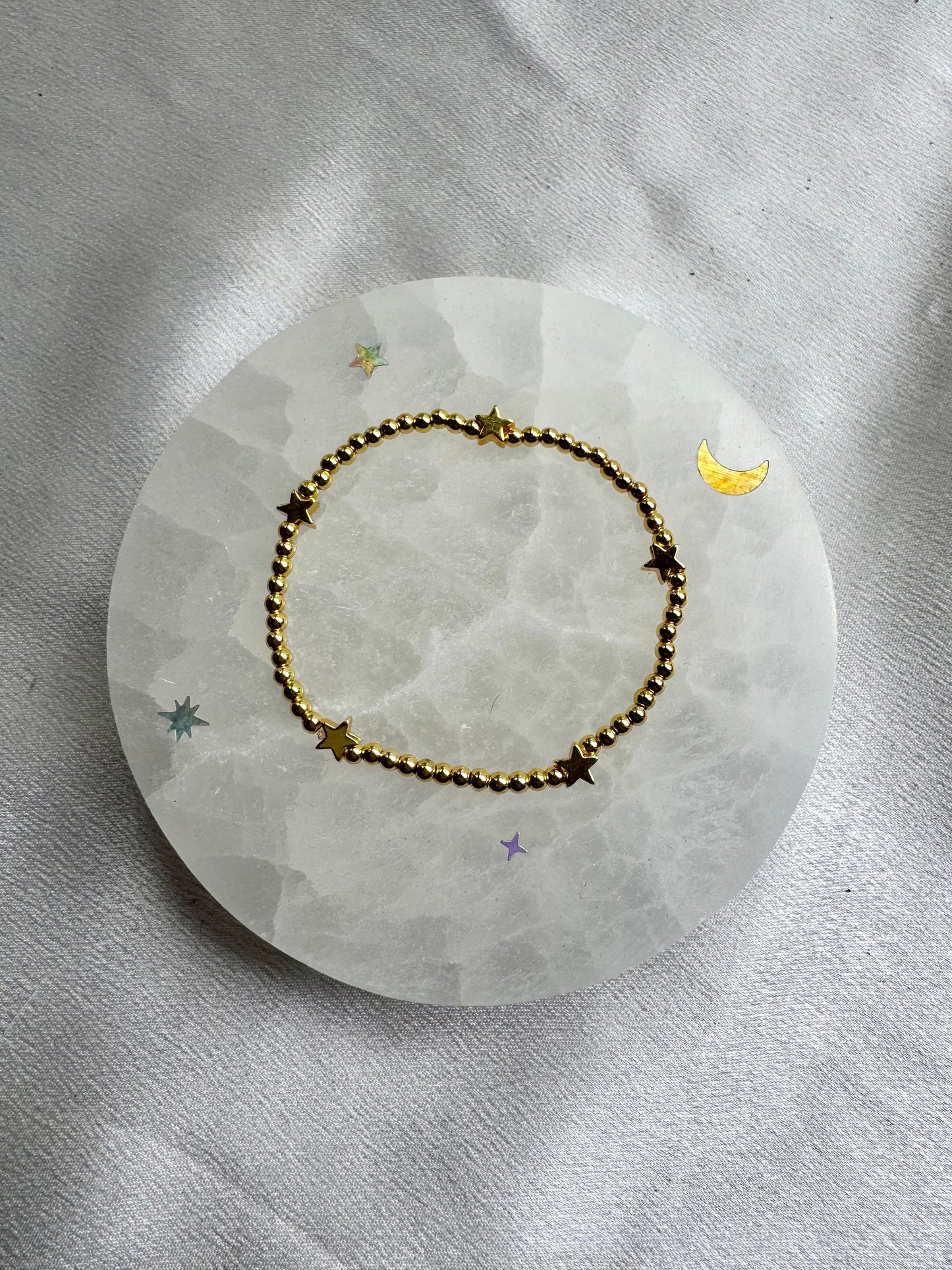 Dainty Gold Star Bracelet