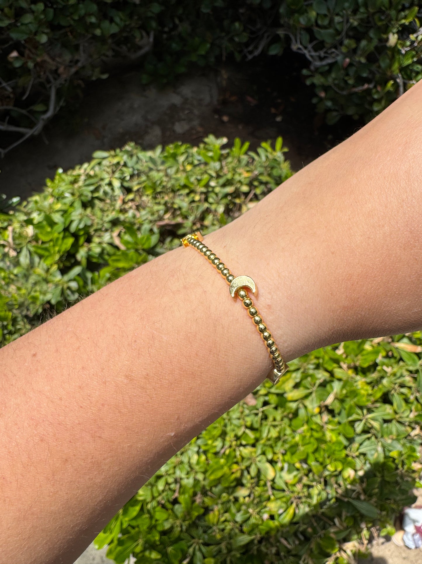 Dainty Crescent Moon Bracelet