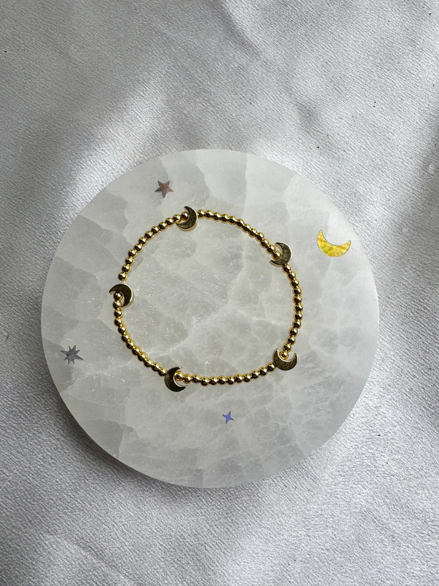 Dainty Crescent Moon Bracelet