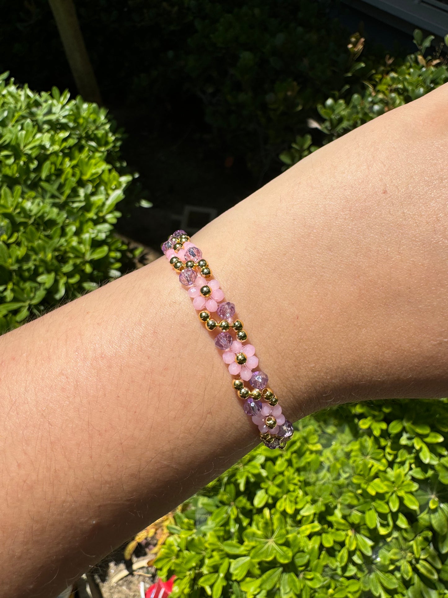 Girly pop flower bracelets with toggle clasp