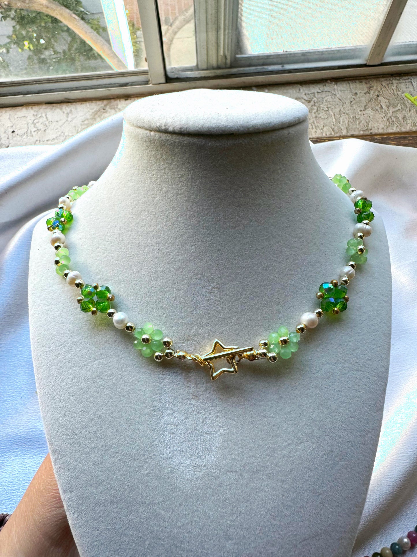 Lovely Green Floral Necklace