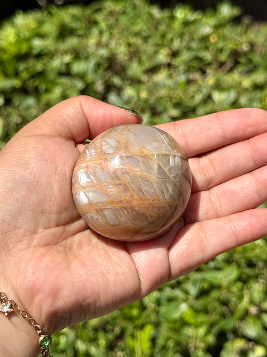 Moonstone Chunky Palm Stone
