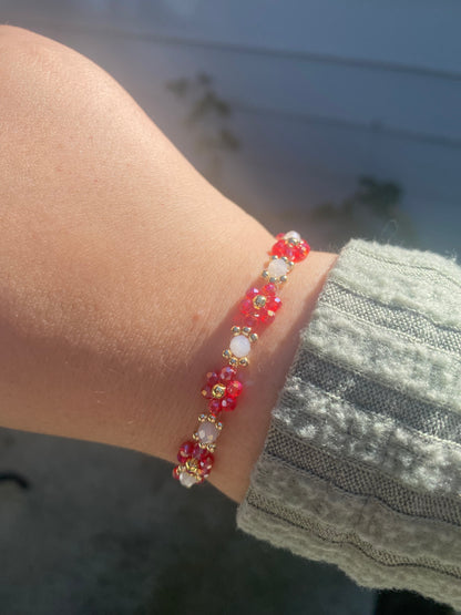 Red inspired dainty flower beaded bracelet