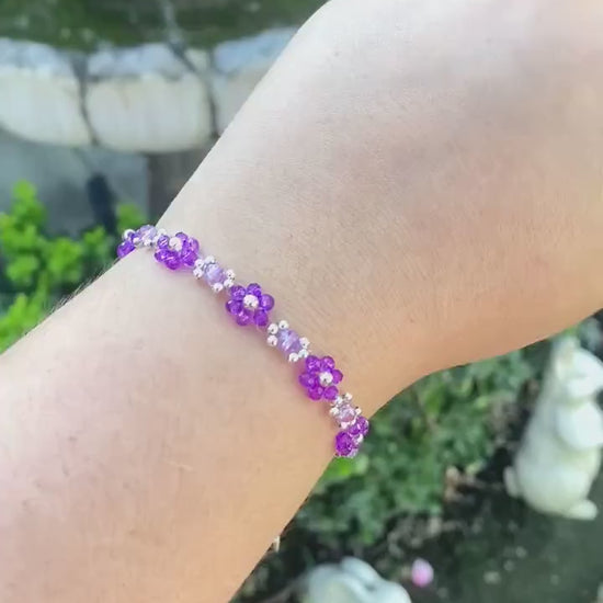 Speak Now inspired Dainty Purple Crystal Daisy Flower Beaded Bracelet | Cute Bracelet | Mothers Day Gift | Birthday Gift | Bridesmaid Gift |