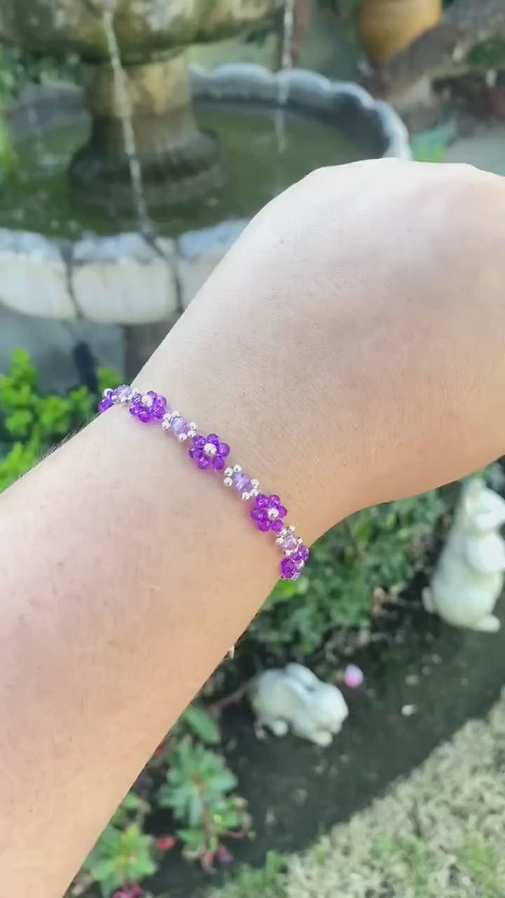 Speak Now inspired Dainty Purple Crystal Daisy Flower Beaded Bracelet | Cute Bracelet | Mothers Day Gift | Birthday Gift | Bridesmaid Gift |