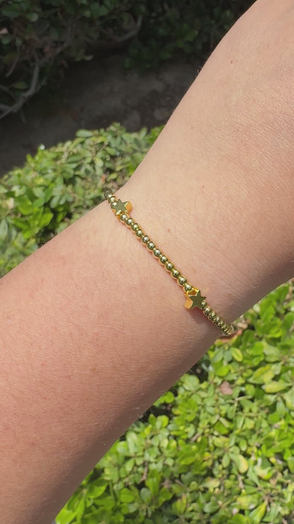 Dainty Gold Star Bracelet