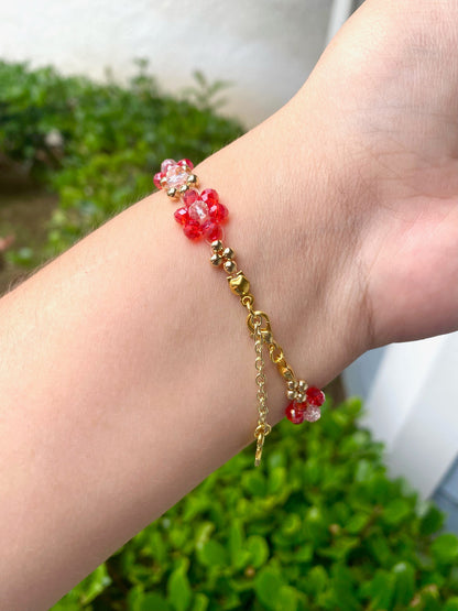 Red Pink Gold Daisy Flower Beaded Bracelet | Cute Bracelet | Mothers Day Gift | Birthday Gift | Bridesmaid Gift | Jewelry