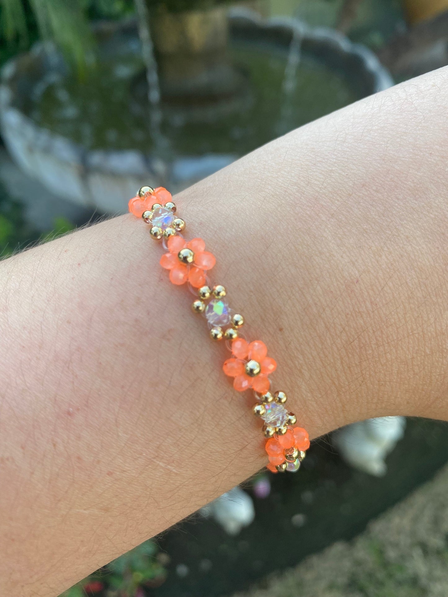 Cute Dainty Orange and White Daisy Flower Crystal Beaded Bracelet |Cute Bracelet |Mothers Day Gift | Birthday Gift | Bridesmaid Gift|Jewelry