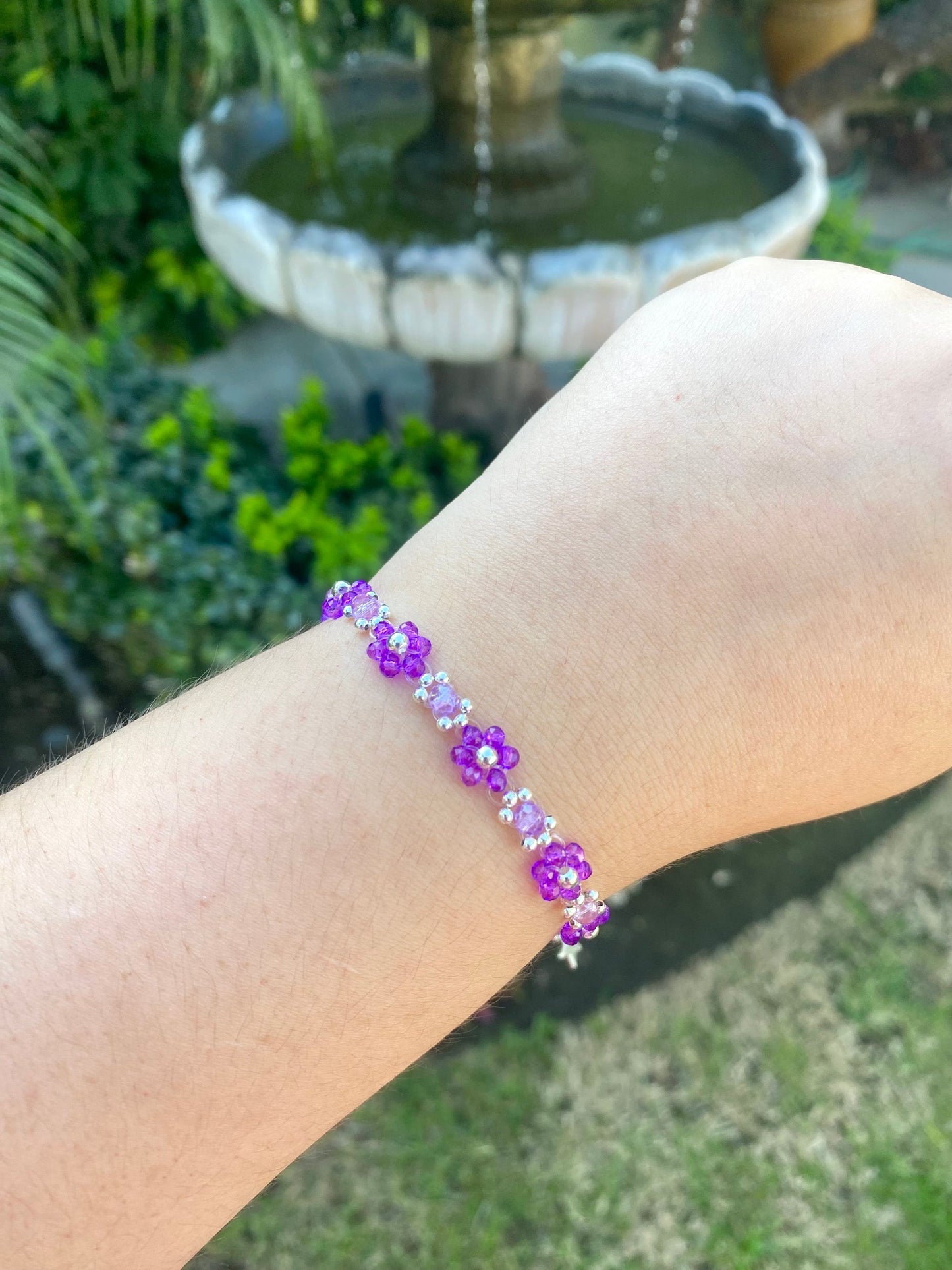 Speak Now inspired Dainty Purple Crystal Daisy Flower Beaded Bracelet | Cute Bracelet | Mothers Day Gift | Birthday Gift | Bridesmaid Gift |