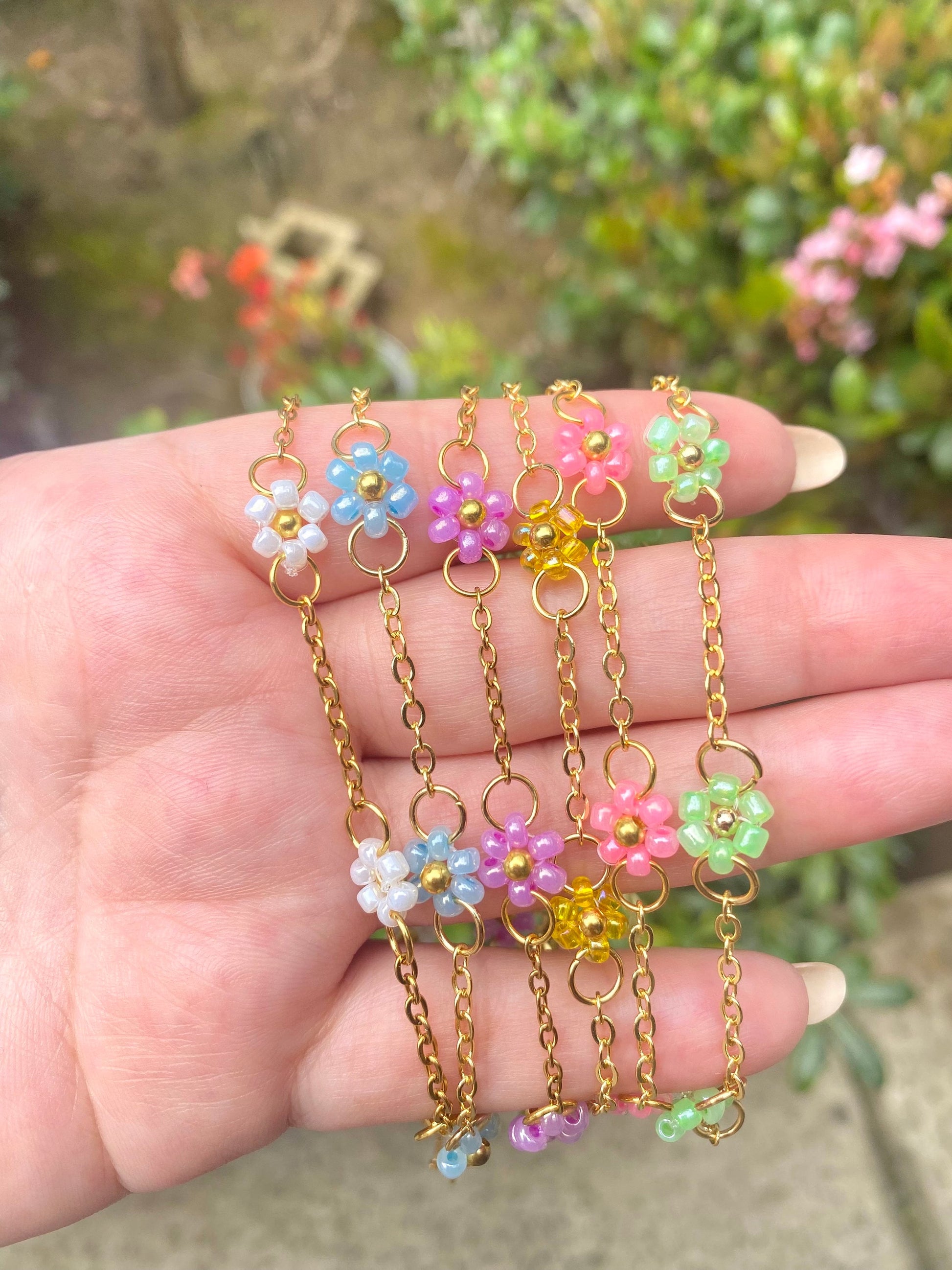 Springtime Daisy Flower Bracelet – Celestial Creations