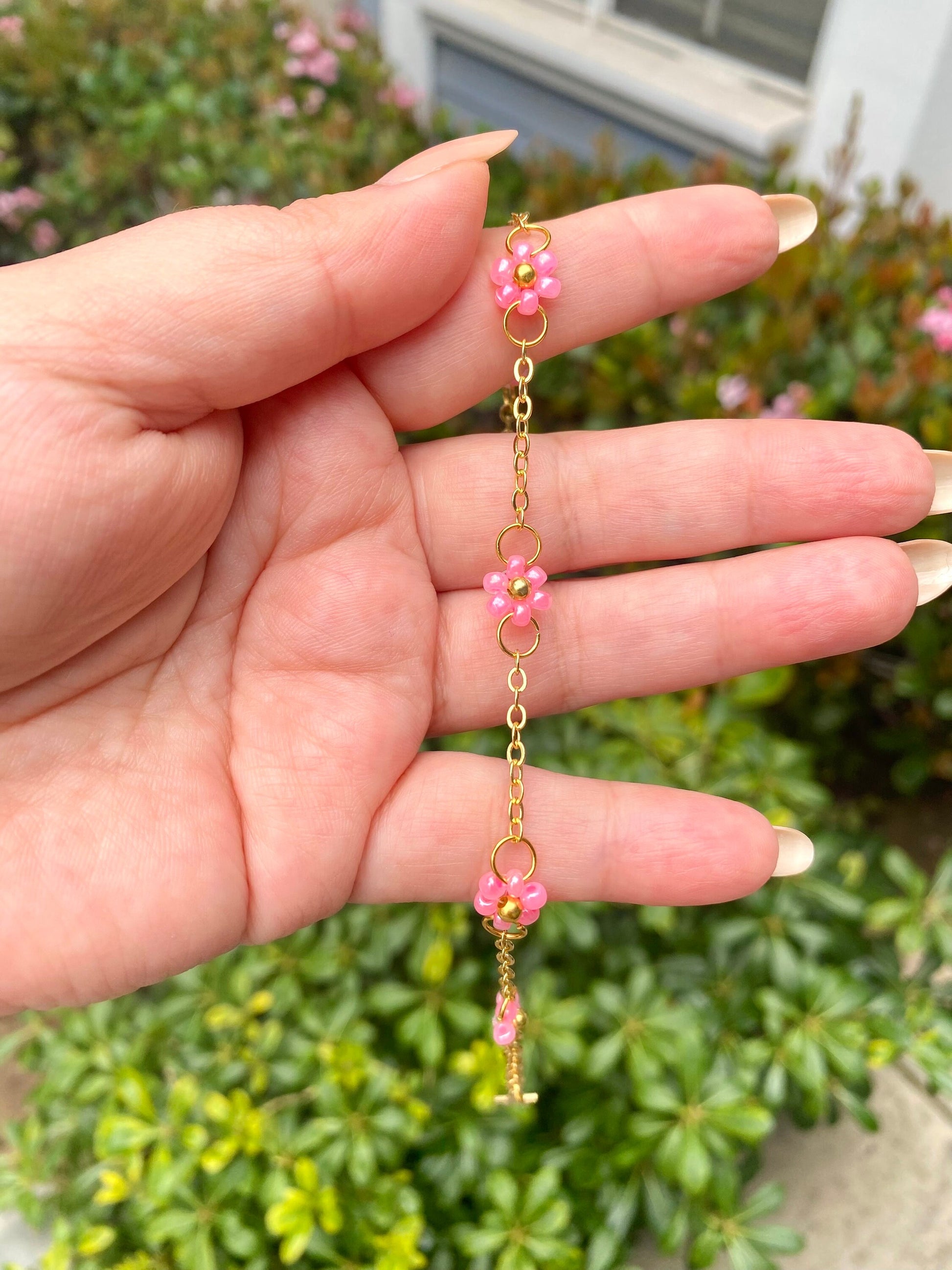 Cute Dainty Daisy Flower 18k Gold plated Bracelet Wire Mothers Day Birthday Christmas Valentines For Her Handmade Floral Jewelry Girl gift